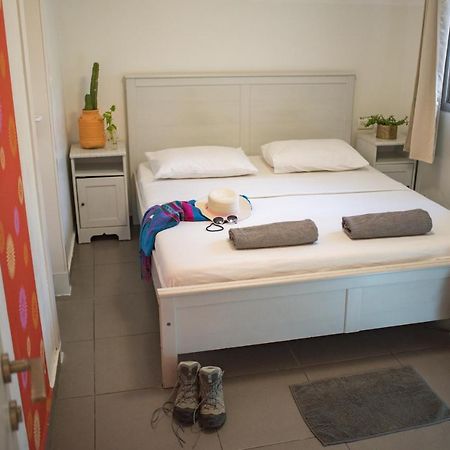Florentine Backpackers Hostel - Ages 18-55 Tel Aviv Habitación foto