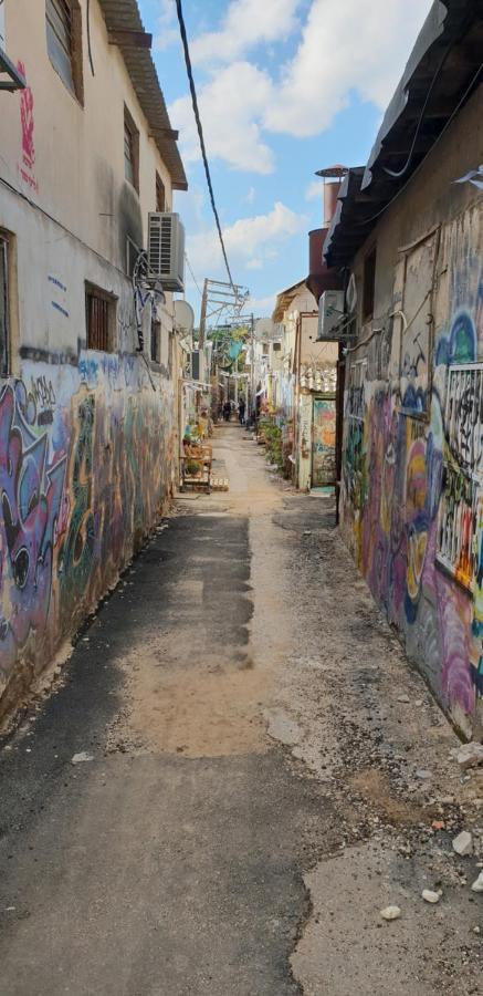 Florentine Backpackers Hostel - Ages 18-55 Tel Aviv Exterior foto